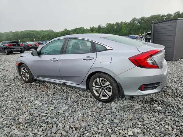 19XFC2F56JE010640 2018 HONDA CIVIC - Image 2