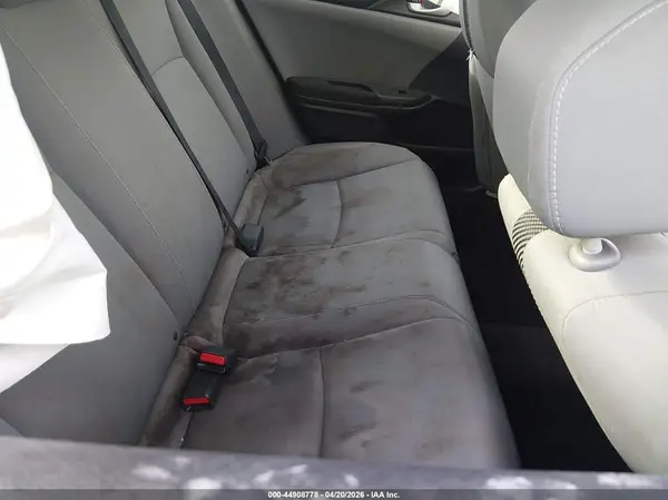 19XFC2F56JE012890 2018 HONDA CIVIC - Image 8