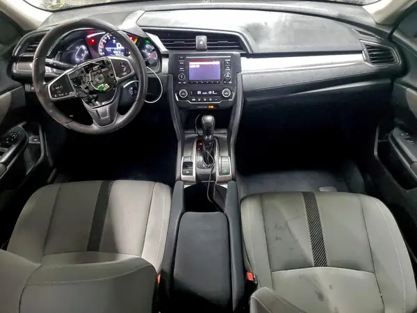 19XFC2F56JE014610 2018 HONDA CIVIC - Image 8