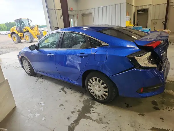 19XFC2F56JE020312 2018 HONDA CIVIC - Image 2