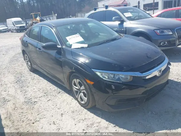19XFC2F56JE024358 2018 HONDA CIVIC - Image 1