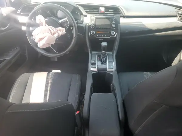 19XFC2F56JE025137 2018 HONDA CIVIC - Image 8