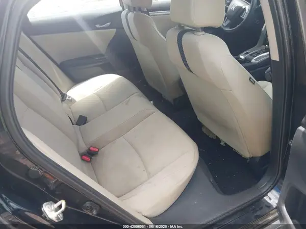19XFC2F56JE025283 2018 HONDA CIVIC - Image 8