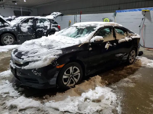 19XFC2F56JE028183 2018 HONDA CIVIC - Image 1