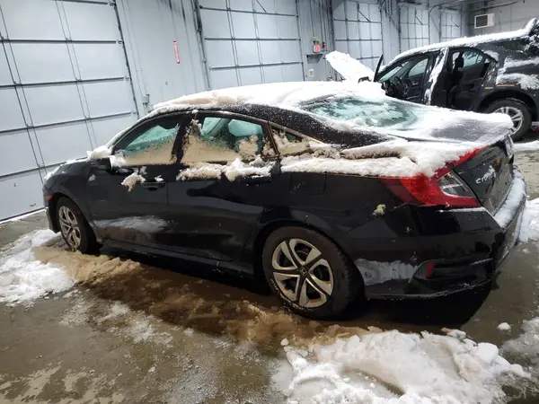 19XFC2F56JE028183 2018 HONDA CIVIC - Image 2