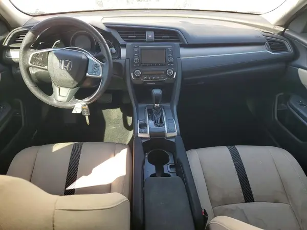 19XFC2F56JE029477 2018 HONDA CIVIC - Image 8