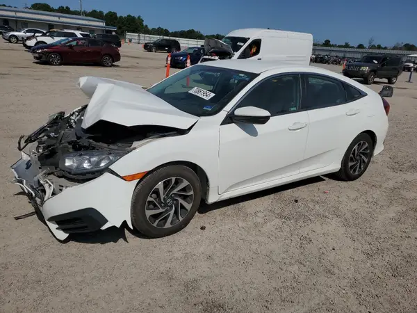19XFC2F56JE033500 2018 HONDA CIVIC - Image 1