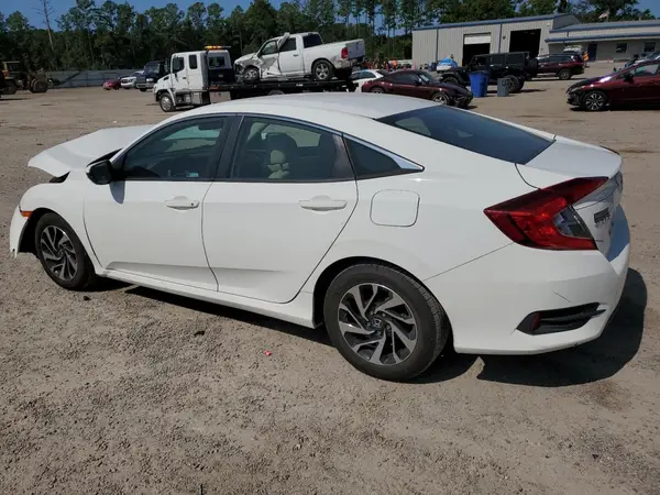 19XFC2F56JE033500 2018 HONDA CIVIC - Image 2
