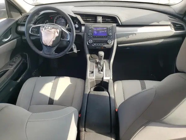 19XFC2F56JE033562 2018 HONDA CIVIC - Image 8