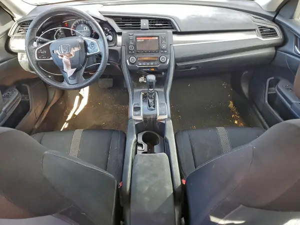 19XFC2F56JE033920 2018 HONDA CIVIC - Image 8