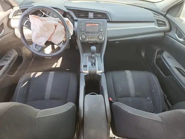 19XFC2F56JE037384 2018 HONDA CIVIC - Image 8