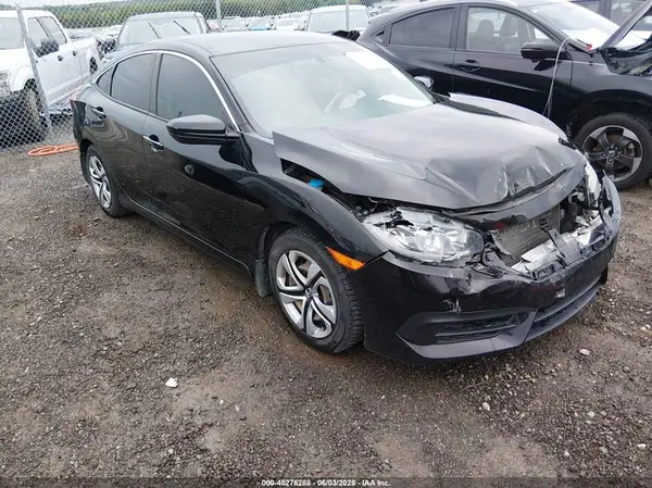 19XFC2F56JE038700 2018 HONDA CIVIC - Image 1