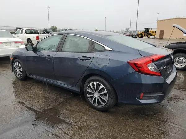 19XFC2F56JE044268 2018 HONDA CIVIC - Image 2