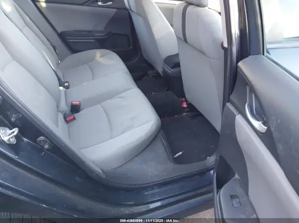 19XFC2F56JE044349 2018 HONDA CIVIC - Image 8