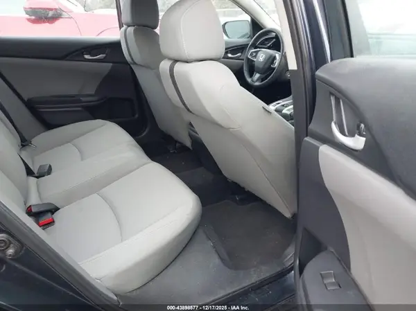 19XFC2F56JE209011 2018 HONDA CIVIC - Image 8