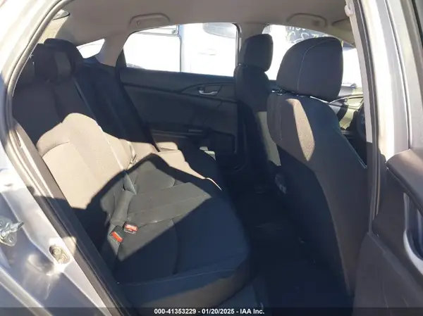 19XFC2F57GE000448 2016 HONDA CIVIC - Image 8