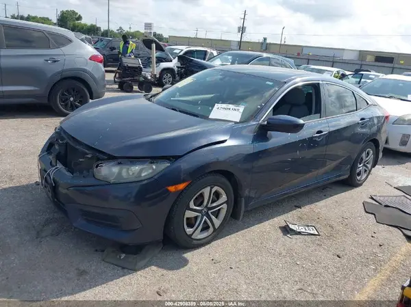 19XFC2F57GE006329 2016 HONDA CIVIC - Image 2