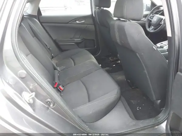 19XFC2F57GE010106 2016 HONDA CIVIC - Image 8