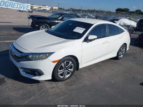 19XFC2F57GE011045 2016 HONDA CIVIC - Image 2