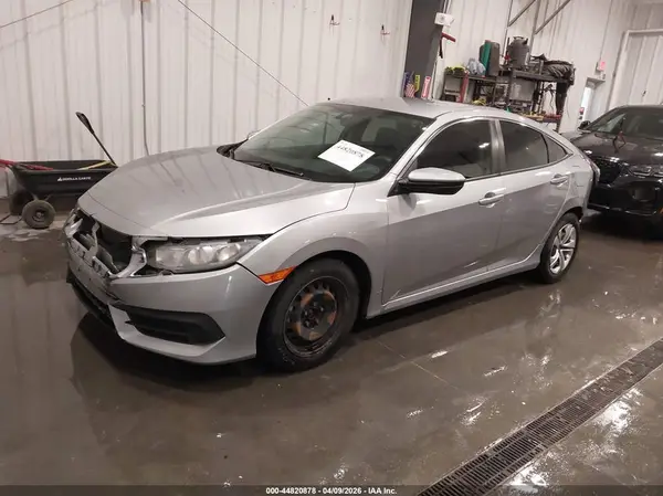 19XFC2F57GE017086 2016 HONDA CIVIC - Image 2
