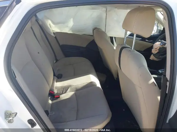 19XFC2F57GE018531 2016 HONDA CIVIC - Image 8