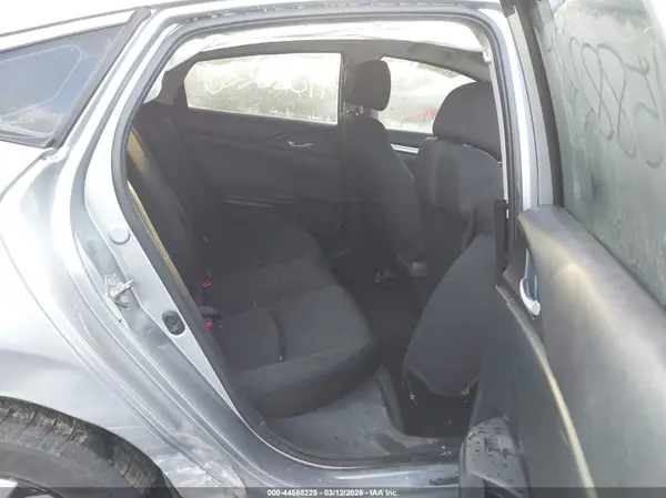 19XFC2F57GE018559 2016 HONDA CIVIC - Image 8