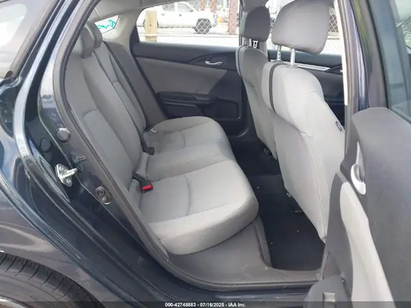 19XFC2F57GE028802 2016 HONDA CIVIC - Image 8