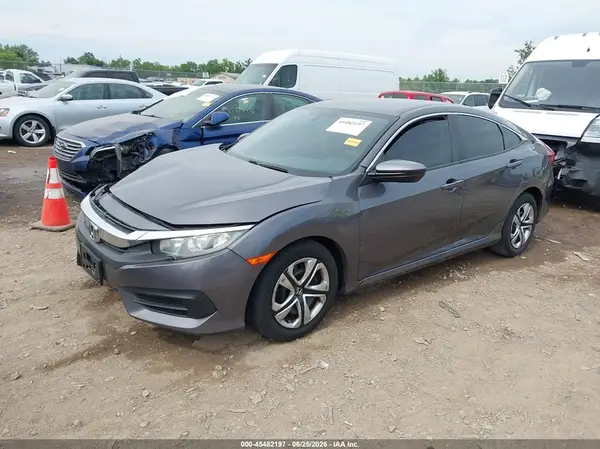 19XFC2F57GE037807 2016 HONDA CIVIC - Image 2