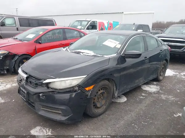 19XFC2F57GE043932 2016 HONDA CIVIC - Image 2