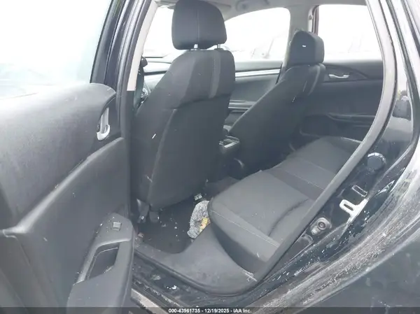 19XFC2F57GE043932 2016 HONDA CIVIC - Image 8
