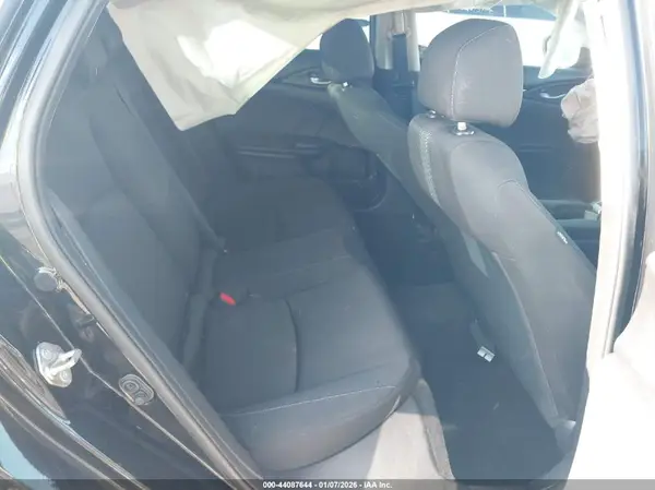 19XFC2F57GE049374 2016 HONDA CIVIC - Image 8