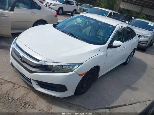 19XFC2F57GE070595 2016 HONDA CIVIC - Image 2