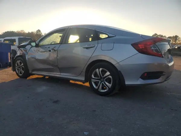 19XFC2F57GE072587 2016 HONDA CIVIC - Image 2