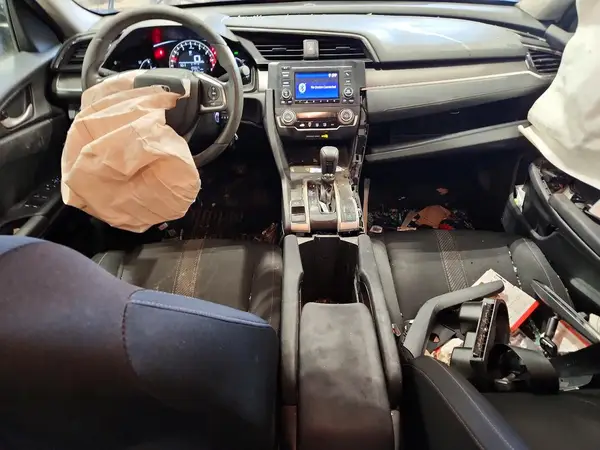 19XFC2F57GE072704 2016 HONDA CIVIC - Image 8