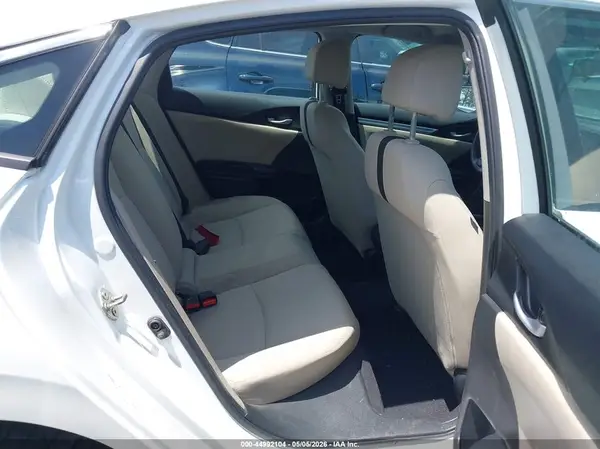 19XFC2F57GE083511 2016 HONDA CIVIC - Image 8