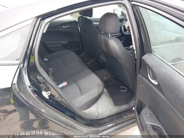 19XFC2F57GE085677 2016 HONDA CIVIC - Image 8