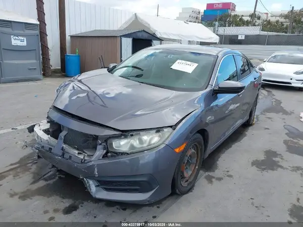 19XFC2F57GE204070 2016 HONDA CIVIC - Image 2