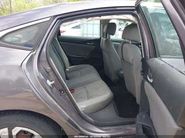 19XFC2F57GE206448 2016 HONDA CIVIC - Image 8