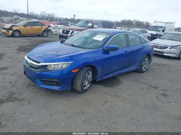 19XFC2F57GE209852 2016 HONDA CIVIC - Image 2