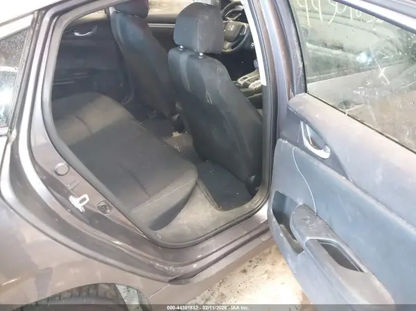 19XFC2F57GE245847 2016 HONDA CIVIC - Image 8