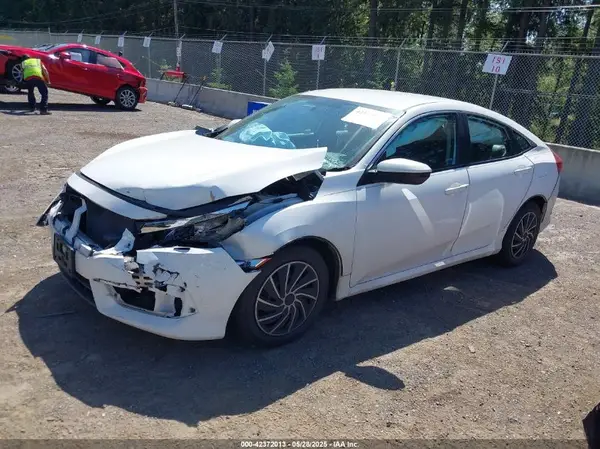 19XFC2F57GE250692 2016 HONDA CIVIC - Image 2