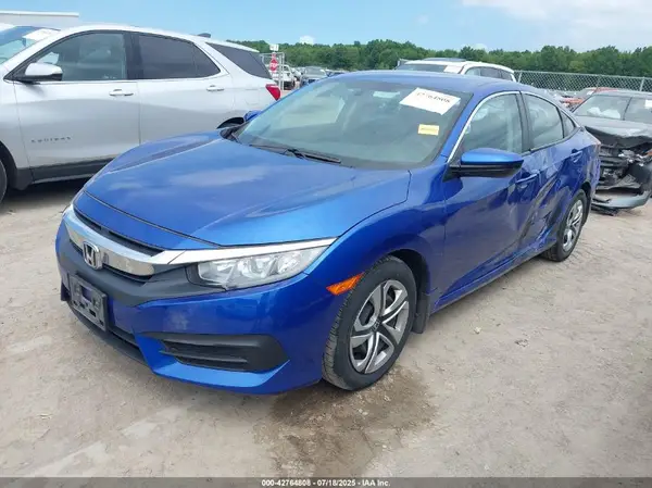 19XFC2F57HE010799 2017 HONDA CIVIC - Image 2