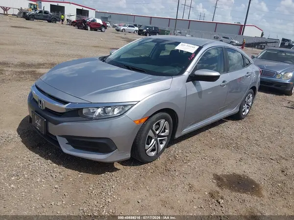 19XFC2F57HE014061 2017 HONDA CIVIC - Image 2