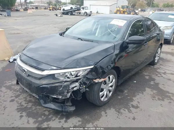 19XFC2F57HE023567 2017 HONDA CIVIC - Image 2