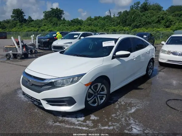 19XFC2F57HE024895 2017 HONDA CIVIC - Image 2