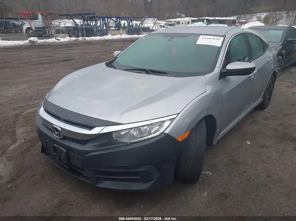 19XFC2F57HE025769 2017 HONDA CIVIC - Image 2