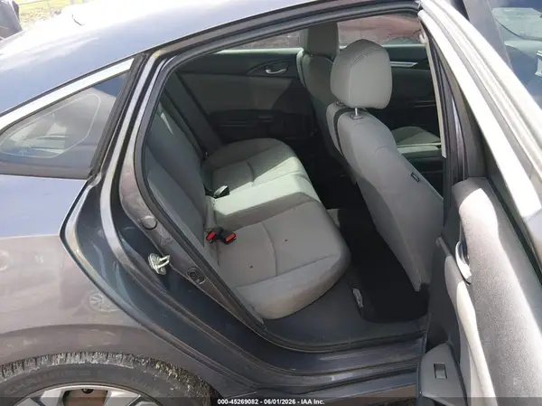 19XFC2F57HE028400 2017 HONDA CIVIC - Image 8