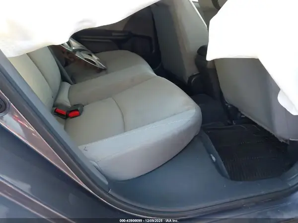 19XFC2F57HE045696 2017 HONDA CIVIC - Image 8