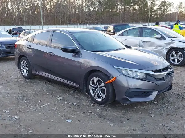 19XFC2F57HE055712 2017 HONDA CIVIC - Image 1