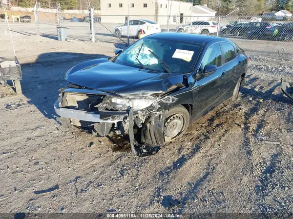19XFC2F57HE060960 2017 HONDA CIVIC - Image 2